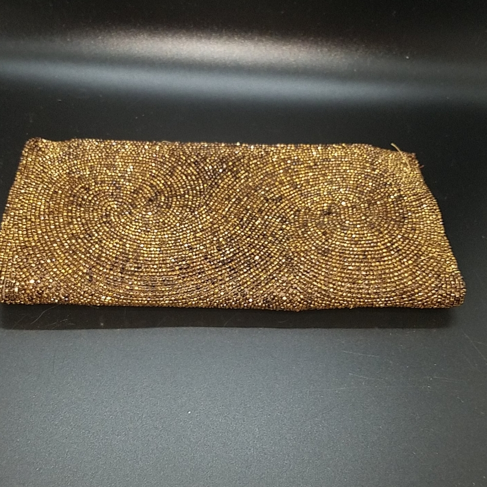 Vintage Saks Fifth Ave beaded walet/clutch